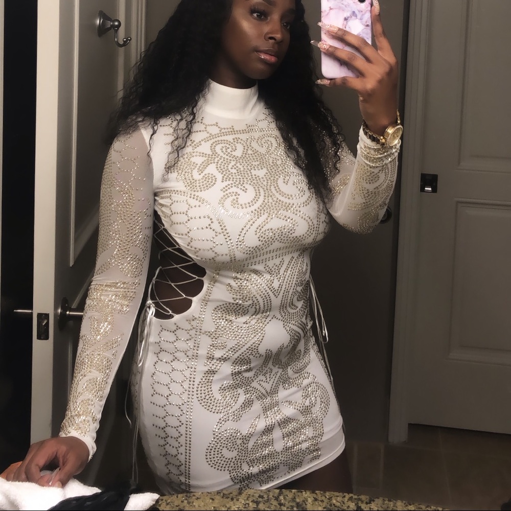 Club dress - Picture 2 of 2